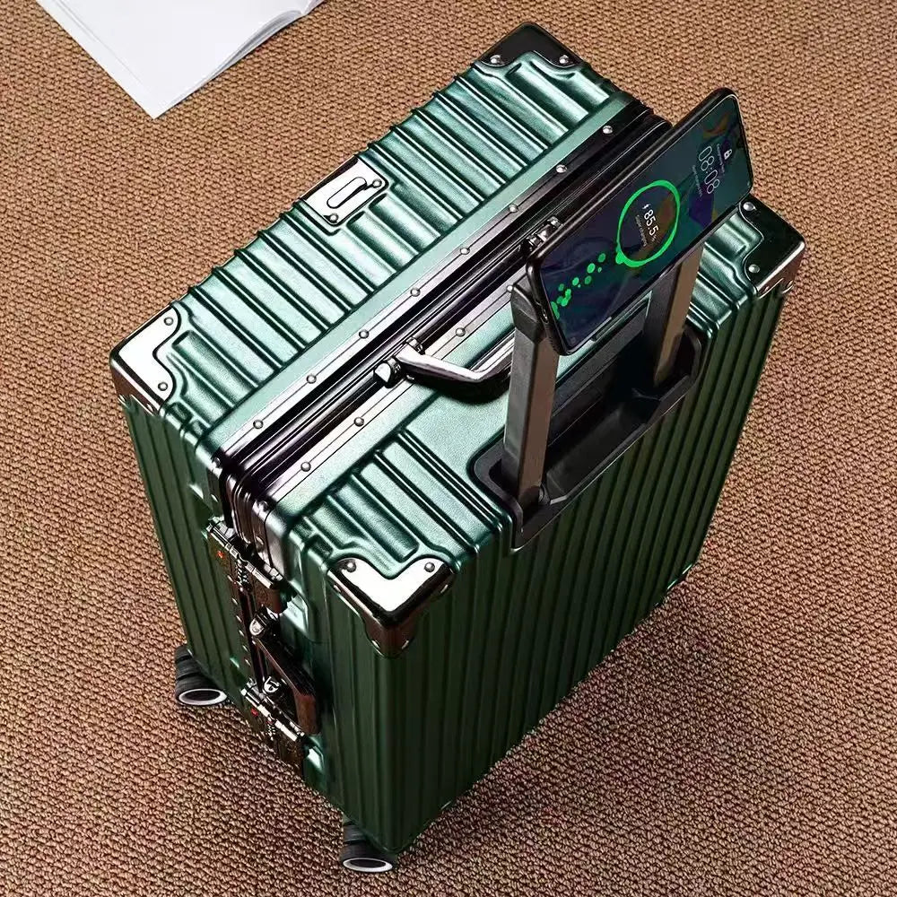 Aluminum frame suitcase
