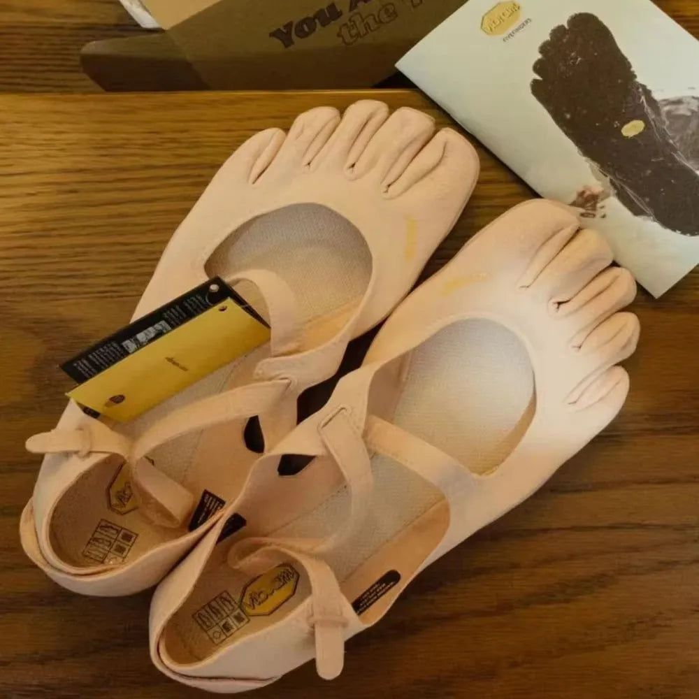 Five-toed V-Soul sneakers