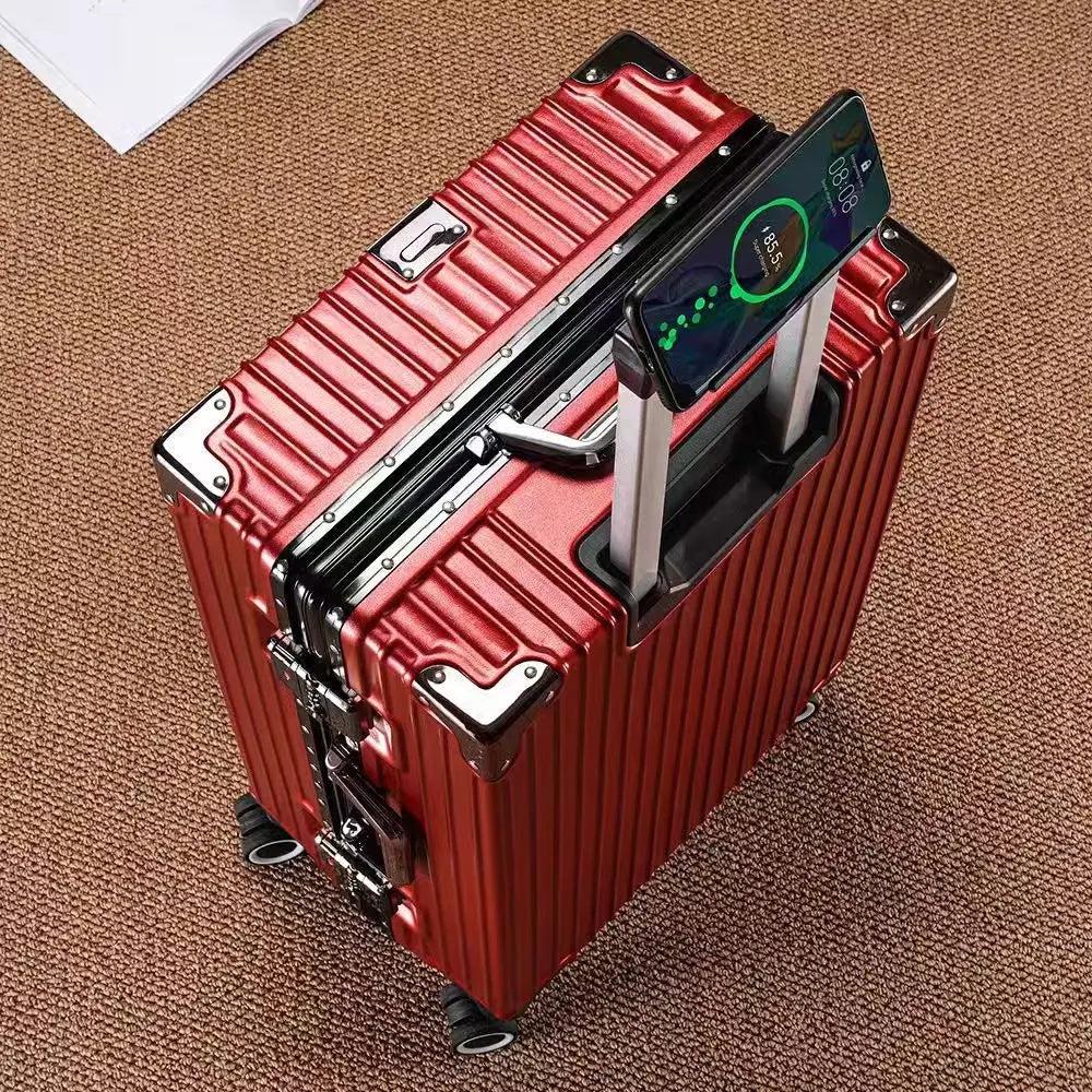 Aluminum frame suitcase